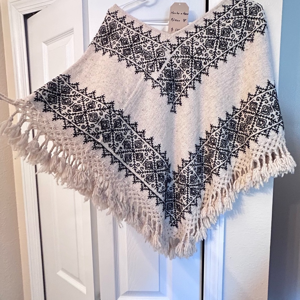 Artesanal Wool Handmade Wrap, made in Mexico!!